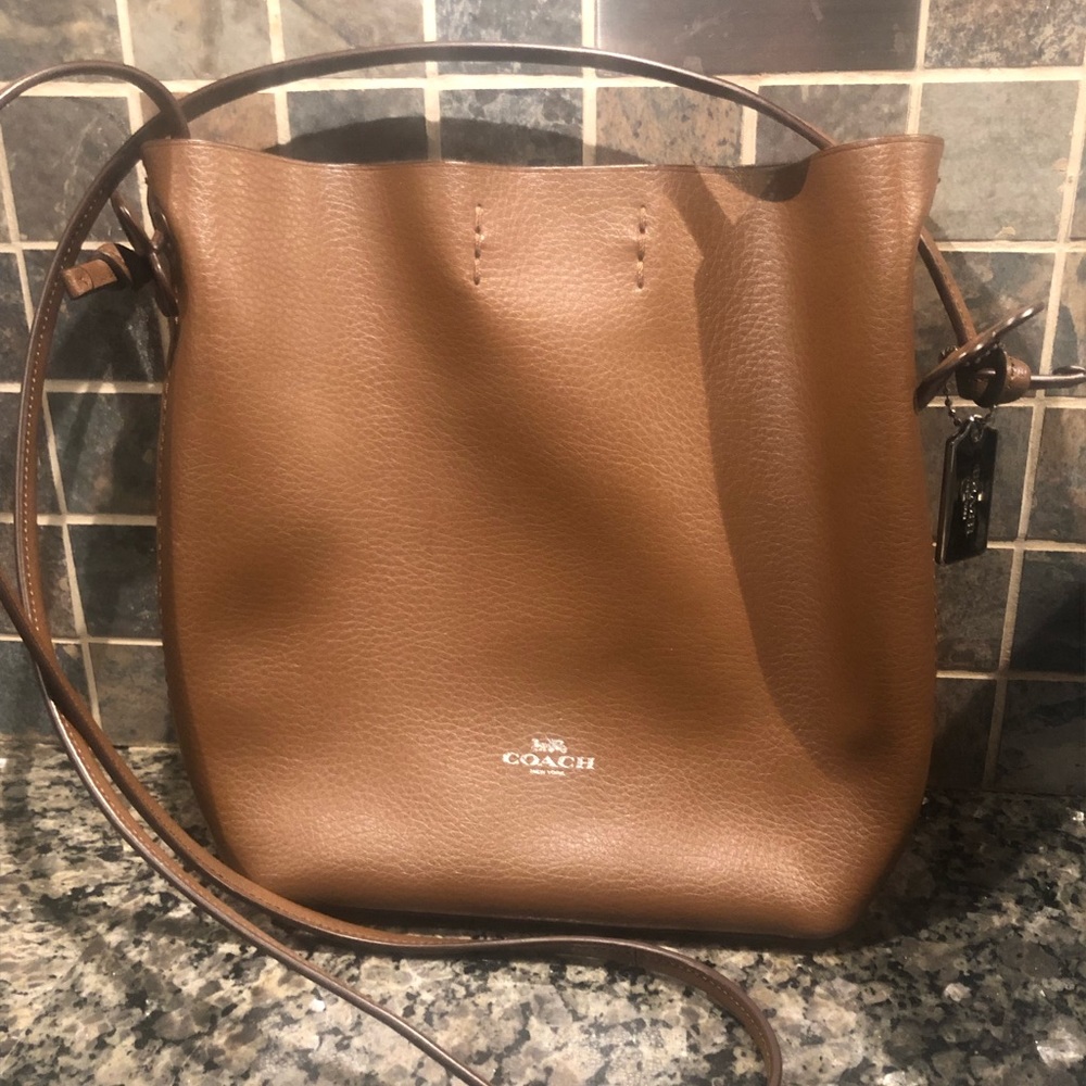 Coach Crossbody Derby Saddle Brown Pebble Leather Bag Suede Interior F58661